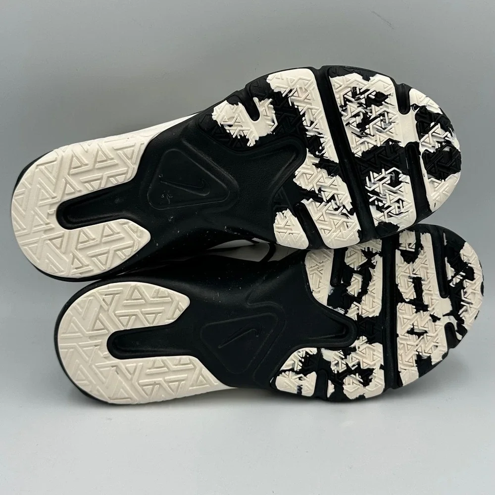 Nike Legend Essential 2 PRM CZ3668-100 Women 6.5 Sail Black Training‎ Shoes NWOB